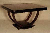 ArtDeco-Konferenztisch, Frankreich, um 1920, ausziehbar, Riopalisander, teils massiv, teils gespiegelt furniert, partiell schwarz abgesetzt, elegant ...
