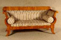 Sofa, im Biedermeierstil, nach dem Vorbild von 1830, Kirschbaum massiv, Polster und Bezug neu, wohnfertig, handpoliert, sehr bequem, praktisch, ...