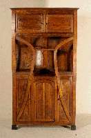 Eckschrank, deutsch, um 1900, DarmstÄdter Jugendstil, Eiche massiv, fÜnftÜrig, Korpus und TÜren partiell mit floralen und landschaftlichen ...