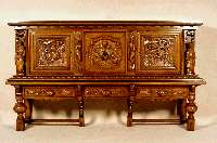 Sideboard, deutsch, 60/70er Jahre, StilmÖbel, Eiche massiv, Eichefurnier, dreitÜriges Oberteil mit reichhaltiger Schnitzerei, ...