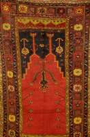 Sivas Gebetsteppich, Ostanatolien, um 1920, Wolle auf Wolle, ca. 217 x 127 cm, Schätzwert: 1800.- EURO, EHZ: 5