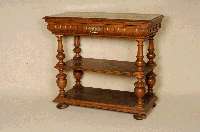 Etagere, Elsaß/Lothringen, um 1890, Korpus Weichholz, Eiche massiv, Eichefurnier, SÄulen freistehend, reiche Drechselarbeit, z.T. gerieft, ...