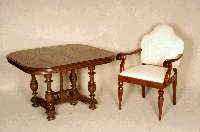 Ausziehtisch, Frankreich, um 1880, Eiche massiv, Henry Deux, FÜße verstrebt und gedrechselt, Zarge getreppt, Ausziehplatten nicht vorhanden, ...