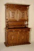 Aufsatzbuffet, Frankreich, um 1880, Korpus Weichholz, Eiche massiv, seitlich kassettiert, aufgesetzte VollsÄulen, Unterteil 2 TÜren und 2 ...