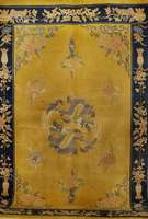 China, ca. 50 Jahre, Wolle auf Baumwolle, ca. 247 x 168 cm, SchÄtzwert: 2600.- EURO, EHZ: 2