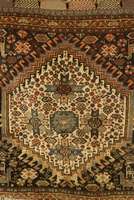 Gashgai Tasche, Persien, um 1910, Wolle auf Wolle, ca. 63 x 60 cm, SchÄtzwert: 1600.- EURO, EHZ: 2