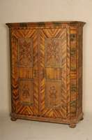 Spaltschrank, sÜdwestdeutsch, um 1830/40, Weichholz massiv, sogenannter Bauernkasten, Innenleben sekundÄr, Kanten abgeschrÄgt, sogenannte ...