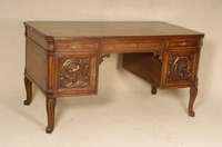 Schreibtisch, deutsch, um 1910, Renaissancestil, Korpus Weichholz, Eiche massiv, Eichefurnier, gebogene Beine, abgeschrÄgte Ecken, gerillt, ...