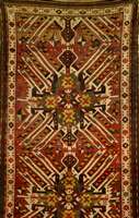 Adler-Kazak (Tchelaberd), Kaukasus, 19.Jhd antik, Wolle auf Wolle, ca. 308 x 127 cm, SchÄ tzwert: 4500,- EUR, Ehz: 3-4 cm. SammelwÜrdige r ...