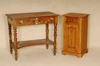 Waschtisch, deutsch, um 1860/70, Korpus Weichholz, Beine Buche massiv, gedrechselt, abgelaugt, mit Blumenverzierung, diese sekundÄr, wohl fÜr ...