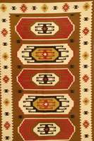 Navaho-Kelim, um 1920, Wolle auf Baumwolle, ca. 195 x 121 cm, SchÄtzwert: 850.- EURO, EHZ: