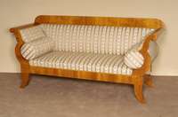 Sofa, im Biedermeierstil, nach dem Vorbild von 1830, Kirschbaum massiv, Polster und Bezug neu, wohnfertig, handpoliert, sehr bequem, praktisch, ...