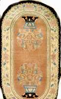 2 China Brücken(oval), um 1910, Wolle auf Baum wolle, 173 x 94cm und 167 x 91cm. Ehz 2 Schätzwert: 3500 Euro.