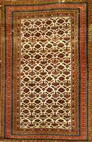 Daghestan, Kaukasus, um 1900 Wolle auf Wolle, ca. 195 x 131 cm, SchÄtzwert: 2100.- EURO, EHZ: 5-6, Teppich hat mehrere LÖcher, Mottenfras
