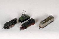 3 Fleischmann-Lokomotiven, 60er Jahre, 2 Dampfloks 1 x Nr. 4063, eine E-Lok Nr. 1302G, 2 im orig. Karton, Spur HO, Funktion nicht geprÜft, guter ...