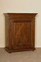 Brotschrank, deutsch/Westfalen, um 1820, Eiche massiv, 1-tÜrig, FÜllungen kassetiert, Fußleiste und RÜckwand erneuert, altes Schloß, schÖnes ...