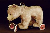 ReitbÄr, Steiff, 60er Jahre, Mohair, mit Stimme, diese intakt, Rollen und Gestell altersbed. stÄrker bespielt, kahle Stellen am RÜcken, ...