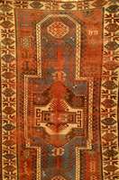 Kazak, Kauakasus, um 1900, Wolle auf Wolle, ca. 203 x 121 cm, Schätzwert: 950.- EURO, EHZ: 5