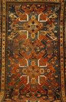 Adler Kazak, Kaukasus, um 1900, Wolle auf Wolle, ca. 246 x 137 cm, Schätzwert: 1200.- EURO, EHZ: 4-5, hat kleine L?cher, star ke Gebrauchsspuren.