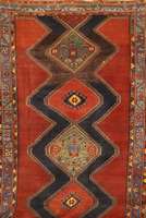 Kazak, Kaukasus, um 1910, Wolle auf Wolle, ca. 297 x 176 cm, Schätzwert: 3500.- EURO, EHZ: 3-4. Ein Seltener Kaukase mit aussergew?hn licher ...