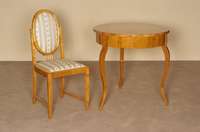 Beistelltisch im Biedermeierstil, Korpus Weichholz, Kirschbaumfurnier, in Sternform verlegt, schÖne elegant gebogene Beine, praktisches MÖbel, ...