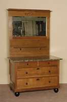 Kommode mit Spiegelaufsatz, um 1910, Koprus Weichholz, Eichefurnier, auf KugelfÜßen, ursprÜnglich mit Marmorplatte, BeschlÄge original, ...