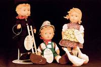 3 Hummelpuppen, 80er Jahre, GÄnseliesel mit GÄnsen, GÄnse-Peter und Schornsteinfeger, alle im orig. Karton, sammelwÜrdig