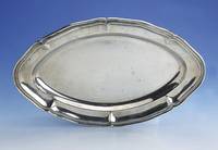Ovale Platte, Spanien nach 1956, 800er Sil- ber, Barockstil, hervorragende Verarbeitung, Meistermarke unged., wohl fÜr den franz. Markt ...