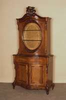 Aufsatzschrank, Holland, um 1860, Wilhelm III, Mahagoni-, Pyramidenmahagonifurnier gespiegelt, symetrisch, aufgesetzte SchlÜsselschilde, seitlich ...