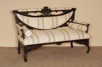 Sofa, China/Japan, um 1880, Mahagoni massiv, sehr dunkel gefaßt, original, typisch asiatische Schnitz- bzw. Dekorationsarbeit, MÖbel neu ...