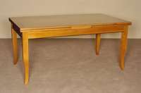 Ausziehtisch, im Biedermeierstil, Kirschbaum massiv, Platte mit Faden- und Sternintarsien, sich auf den Ausziehplatten wiederspiegelnd, StilmÖbel, ...