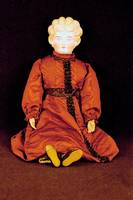 Große Brustplattenkopfpuppe, deutsch, um 1870 , KÖrper um 1900, Unterarme in den 20er Jahren durch Celluloid ersetzt, KÖrper Ziegenleder ...