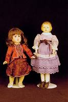 Puppe, wohl Frankreich, um 1920/30, unbekannt gemarkt, J.K. Koge, Celluloidkopf, KÖrper Zigenleder gestopft, Unterarme Masse und Holz, bemaltes ...