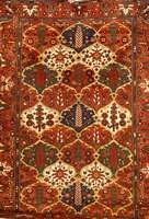 Bachtiar, Persien, um 1920, Wolle auf Baumwolle, ca. 293 x 214 cm, SchÄtzwert: 2400.- EURO, EHZ: 3