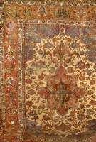 Weißgrundiger Esfahan Antik, Zentralpersien , um 1900, Wolle auf Baumwolle, feine KnÜpfung , ca. 362 x 262 cm, Ehz: 3-4. Interessanter Kn ...