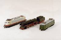 E-Lok, MÄrklin, 70er/80er Jahre, Spur HO, Betr.-Nr. 141 207-1, min. Alters- bzw. Gebr.- Spuren, Fkt. nicht geprÜft, sammelwÜrdig