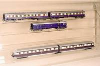 Modellbahnkonvolut "Rheingold", Liliput, Österreich, 70er Jahre, Spur HO, 5 Wagen, 2 Salonwagen 1. Klasse (mit und ohne KÜche), 2 ...
