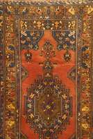 Anatol, TÜrkei, ca. 40 Jahre, Wolle auf Wolle, ca. 265 x 130 cm, SchÄtzwert: 1900.- EURO, EHZ: 3, SchÖne Farbkomposition.