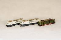2 E-Loks, MÄrklin-HAMO, 70erJahre, Spur HO, 2 x Nr. 8358, fÜr Zweischienen-Gleichstrom, beide im orig. Karton, fast unbespielt, Fkt. nicht ...