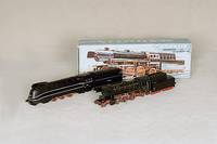 Stromlinien-Lok mit Tender, MÄrklin, 70er Jahre, Spur HO, Nr. 3094, fast neuwertiger Zustand, im Karton, lt. Einl. funktionsfÄhig, sammelwÜrdig