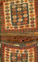 Schahsawan Tasche, Persien, um 1880, Wolle auf Wolle, ca. 84 x 40 cm, SchÄtzwert: 1400.- EURO, flachgewebt, EHZ: 3. Pflanzenfarben, An tik