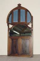 Wandvitrine, deutsch, um 1910, Jugendstil, Nußbaum massiv, Nußbaumfurnier, zweitÜriges Vitrinenteil mit vier facettierten GlaseinsÄtzen, ...