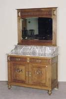 Kommode mit Spiegelaufsatz, deutsch, um 1890 , Eiche massiv und Weichholz, zweitÜriger Korpus mit Louis-XVI-Schnitzereien, LÄngsnutenprofil, ...