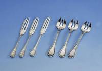 12 Austerngabeln, Frankreich um 1880, 950er Silber, Meistermarke Veuve Rissler & Carree, Paris, Nachf. Tetard, ca. 405 g, passend zu Kat.-Nr. ...