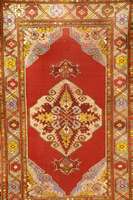 Taspinar, TÜrkei, um 1920, Wolle auf Wolle, ca. 169 x 104 cm, SchÄtzwert: 1100.- EURO, EHZ: 4