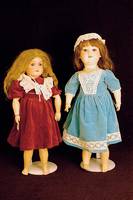Porzellankopf-Puppe, CM Bergmann, Waltershausen, datiert 1916, MassegliederkÖrper, Knickgelenke, braune Paperweightaugen, offener Mund, 4 ...