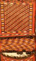 Tekke-Satteltasche,Turkestan Kelim-Zili Techni k.um 1900.Wolle auf Wolle.ca 104 x 47 cm.Ehz 2 SchÄtzewert 1200.- Euro.
