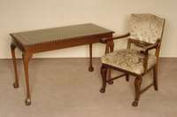Armlehnstuhl, deutsch, um 1920, Barockstil, Nußbaum massiv, Gebrauchsspuren, ca. 98x63x64 cm, Sh. 55, St. 49 cm