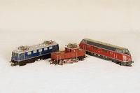 Elektrische Rangierlokomotive, MÄrklin, 1969, Spur HO, Nr. 3001, rot, umgebaut fÜr den Einsatz im Digital-System, im orig. Karton, Fkt. nicht ...