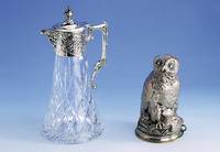 Dekantierkanne, Korpus Kristallglas, Montur 925er Silber, reicher BlÜten-Dekor, Griff mit Maskeron, Deckel mit Scharnier, H. ca. 28 cm